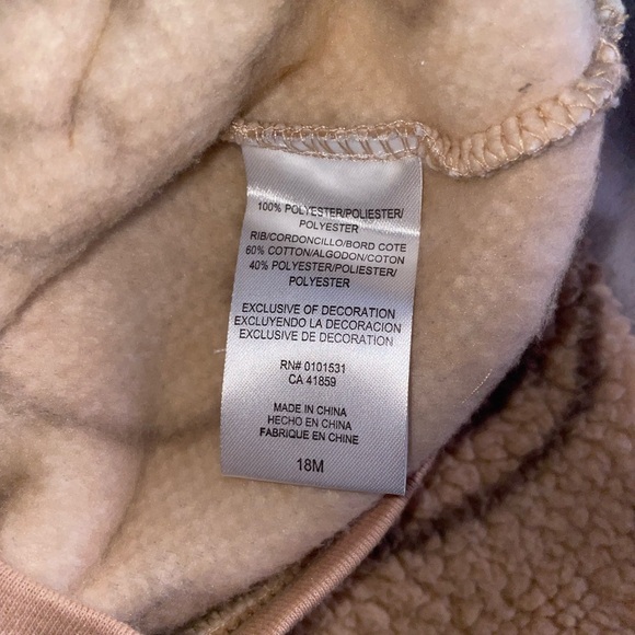 Disney Tan Pooh Pattern Kids Pajama Set - Picture 3 of 3